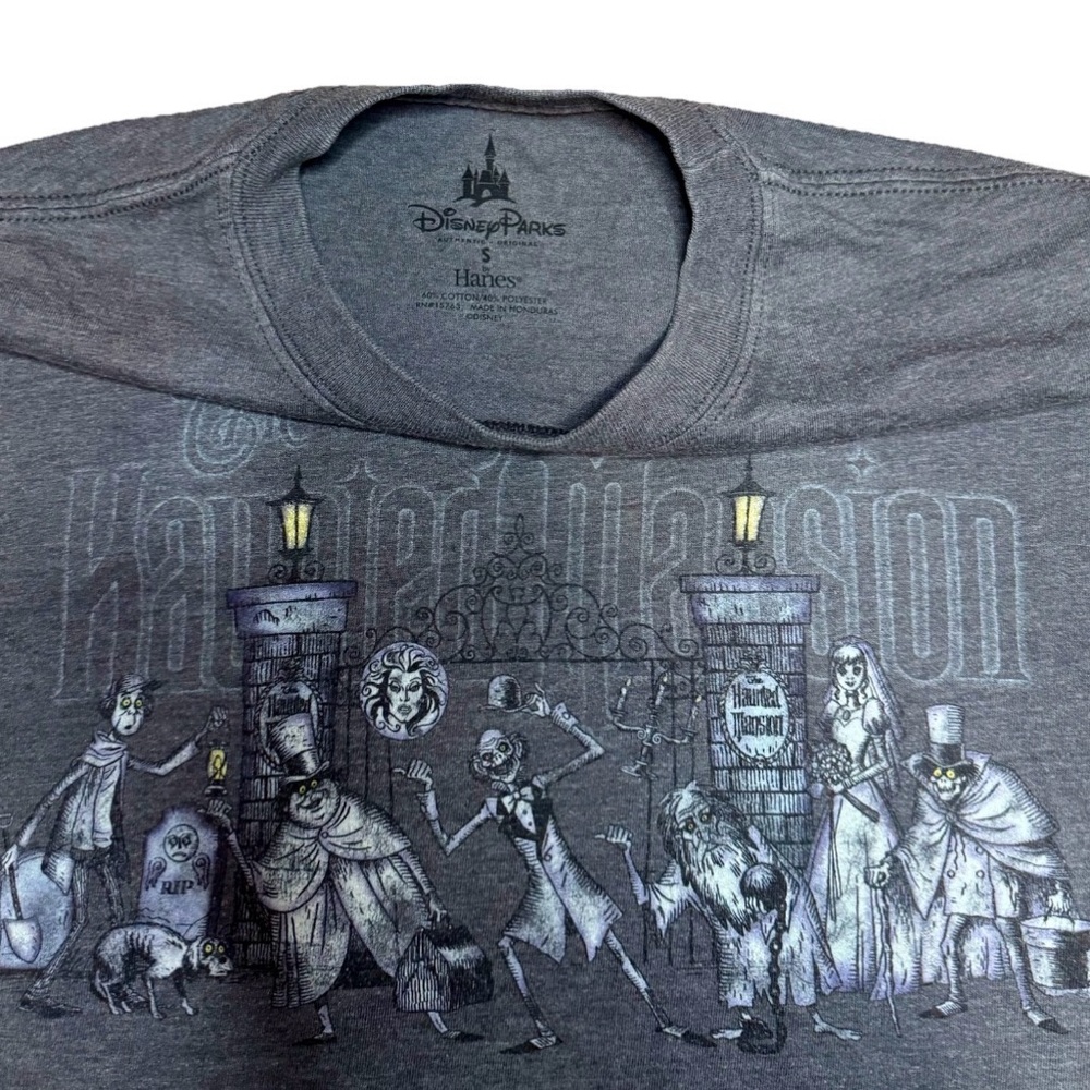 Disney Parks Haunted Mansion T-shirt Small Gray Spooky Gothic Graphic Shirt - Picture 3 of 4
